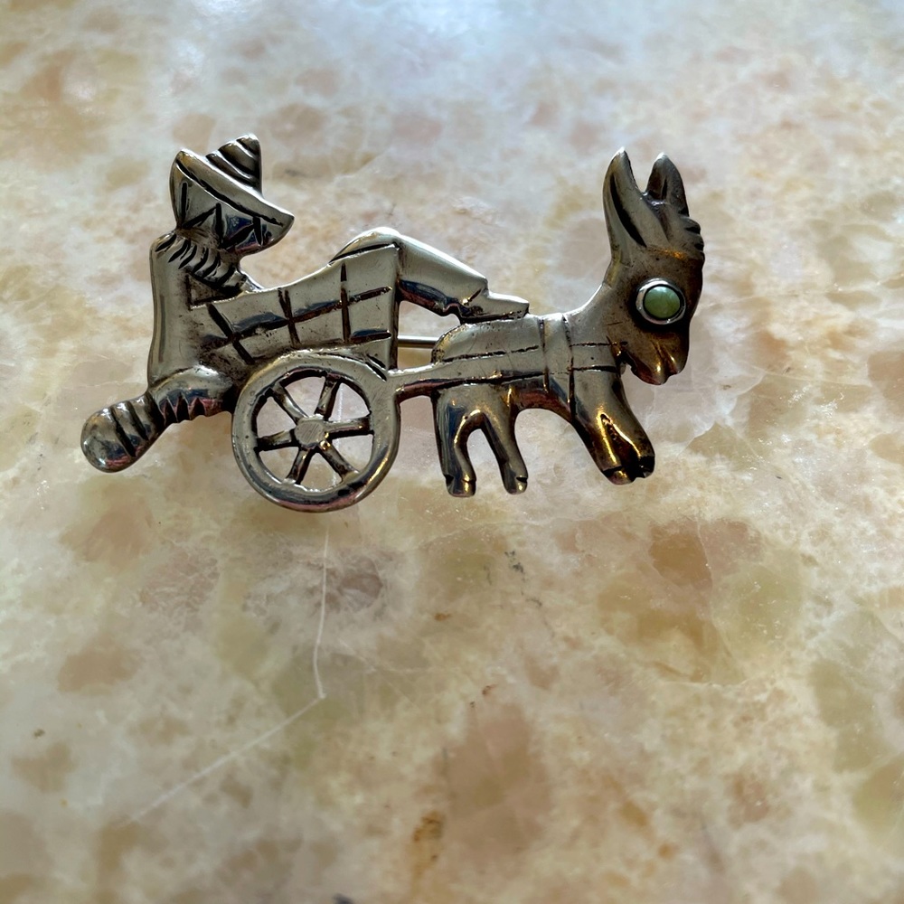 Brooch Vintage Mexican Silver with Turquoise Eye